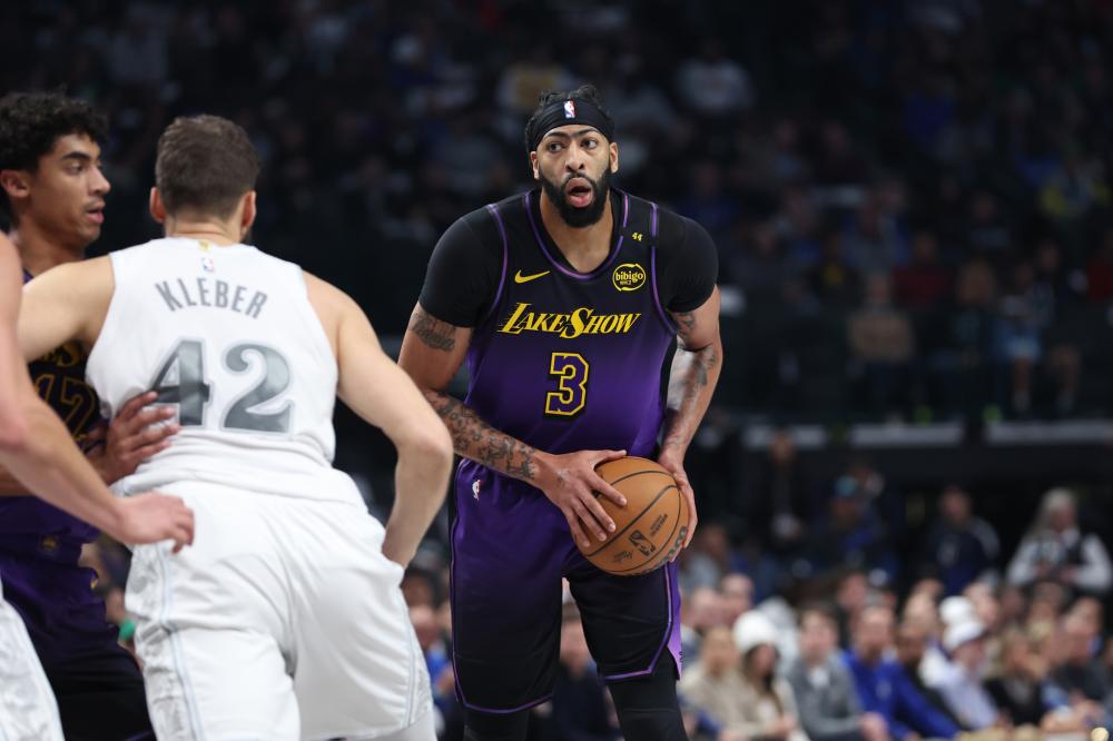 骆建佑则以 骆建佑则以